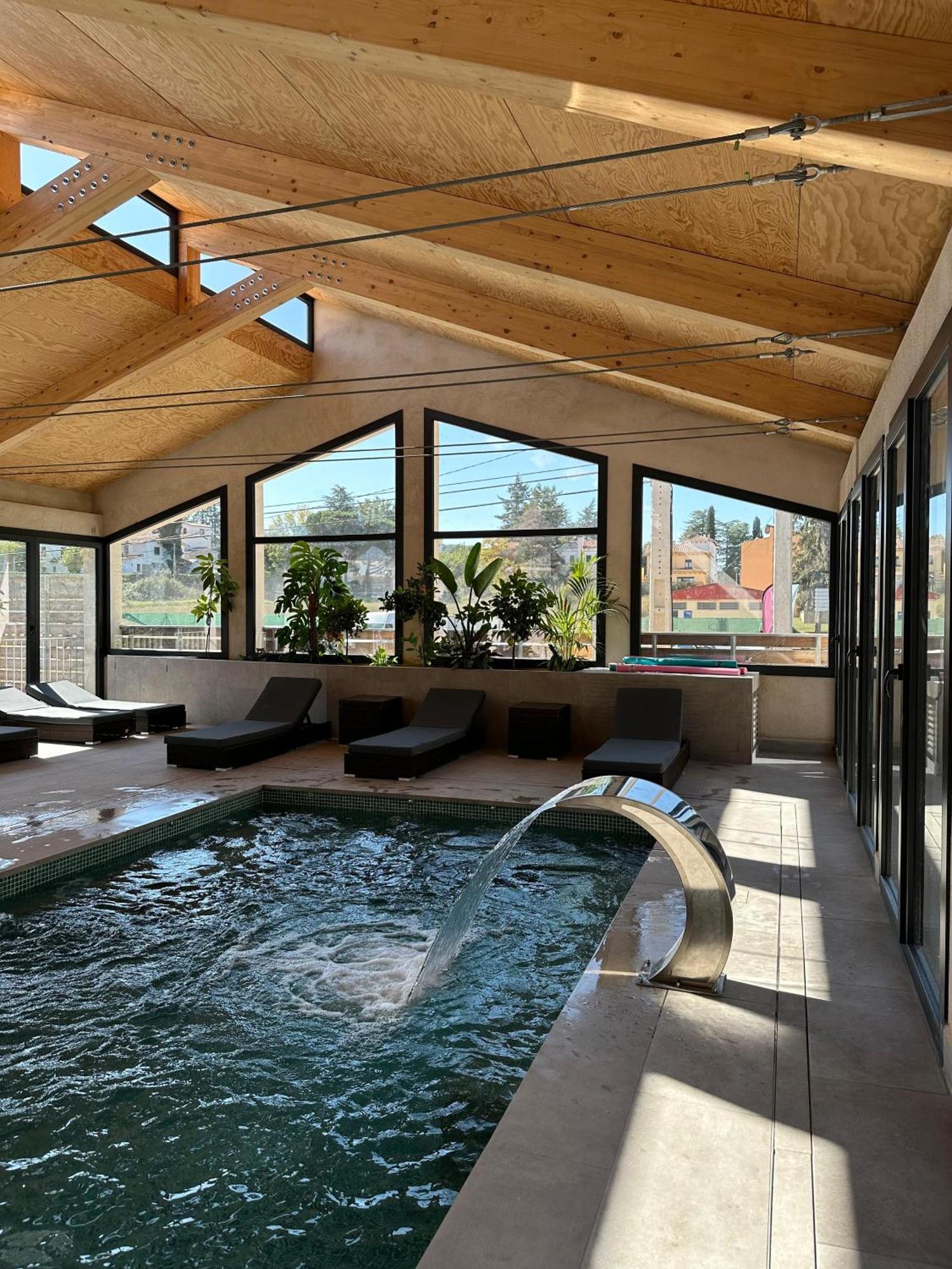 La Violeta Hotel Spa & Chill Out Castelltercol Bagian luar foto
