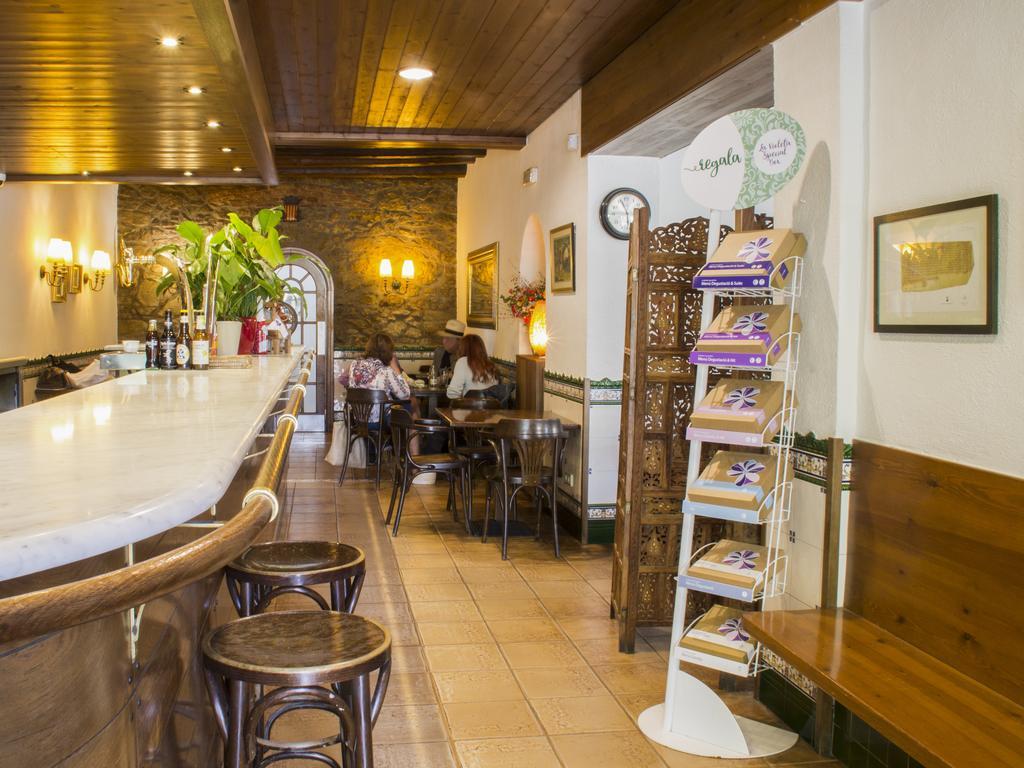 La Violeta Hotel Spa & Chill Out Castelltercol Bagian luar foto