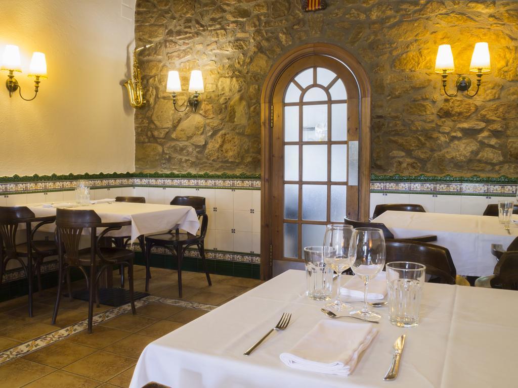 La Violeta Hotel Spa & Chill Out Castelltercol Bagian luar foto